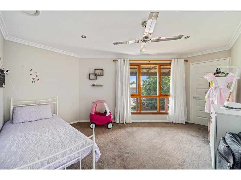 25 Haswell Street, Emerald QLD 4720