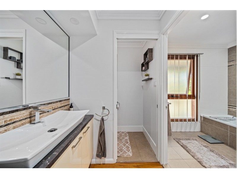 25 Haswell Street, Emerald QLD 4720