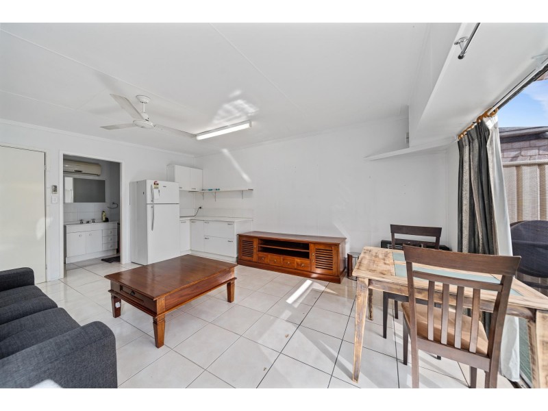 25 Haswell Street, Emerald QLD 4720