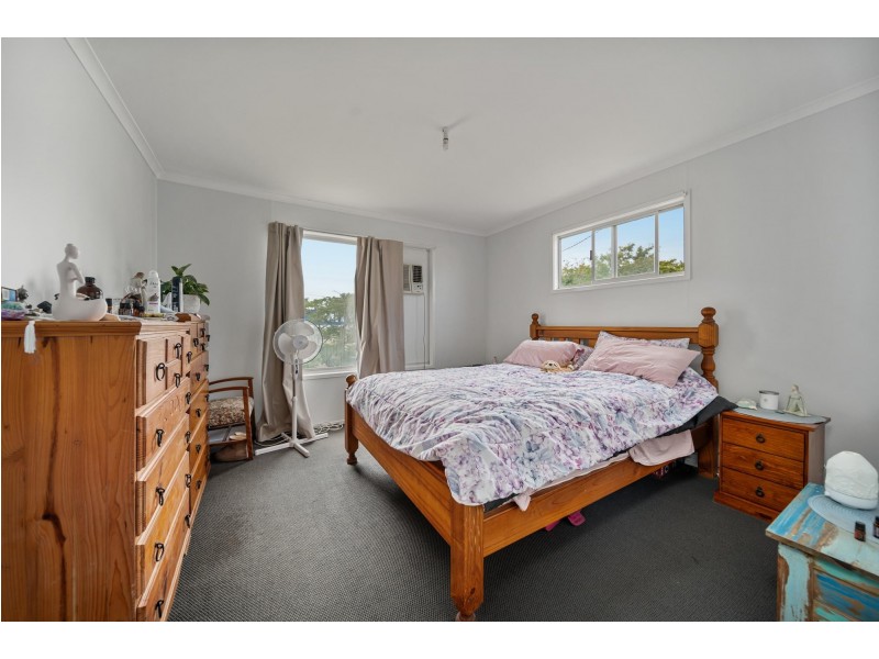 57 Roberts Street, Emerald QLD 4720