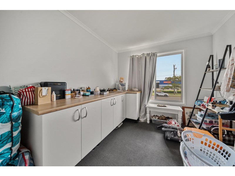 57 Roberts Street, Emerald QLD 4720