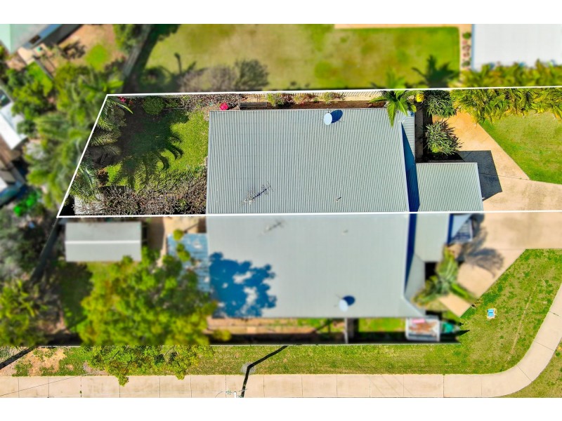72A Long Street, Emerald QLD 4720