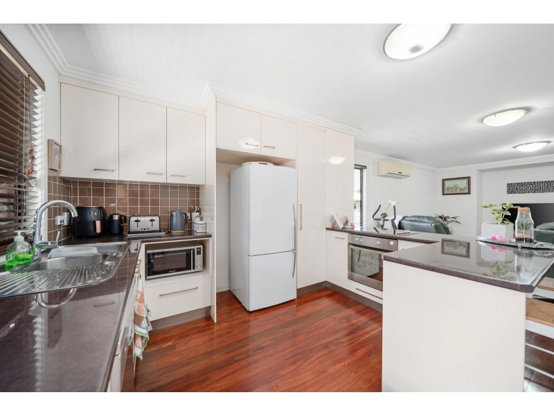 72A Long Street, Emerald QLD 4720
