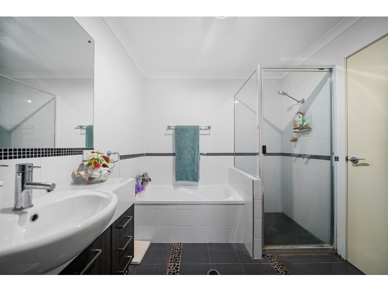72A Long Street, Emerald QLD 4720