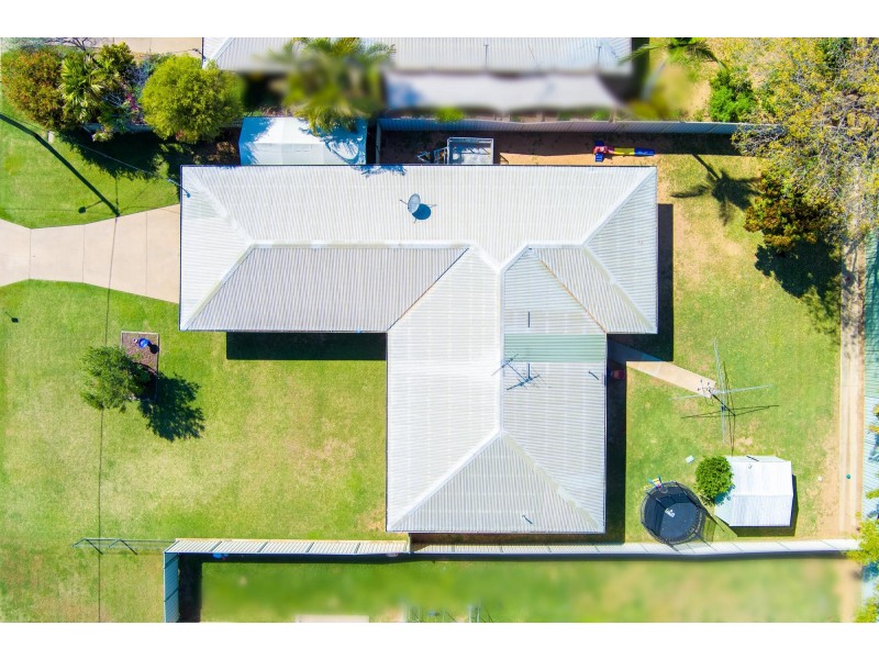 43 Bridgeman Street, Emerald QLD 4720