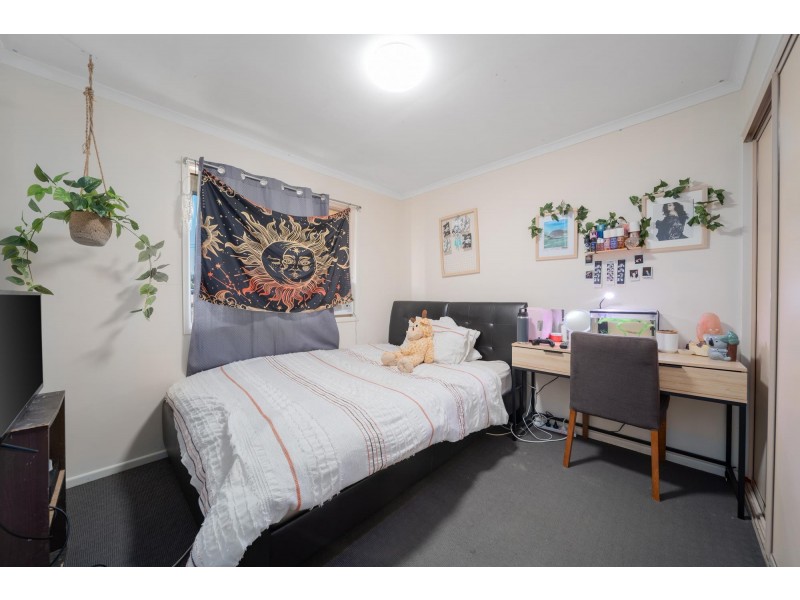 2 Smith Place, Emerald QLD 4720