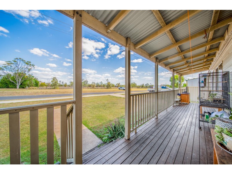 31 Gordon Street, Capella QLD 4723