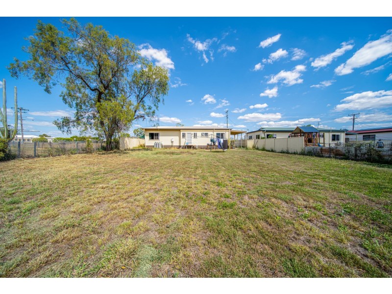 31 Gordon Street, Capella QLD 4723