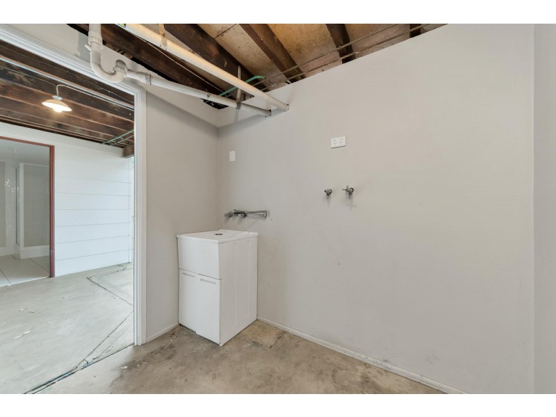 13 Leichhardt Street, Emerald QLD 4720