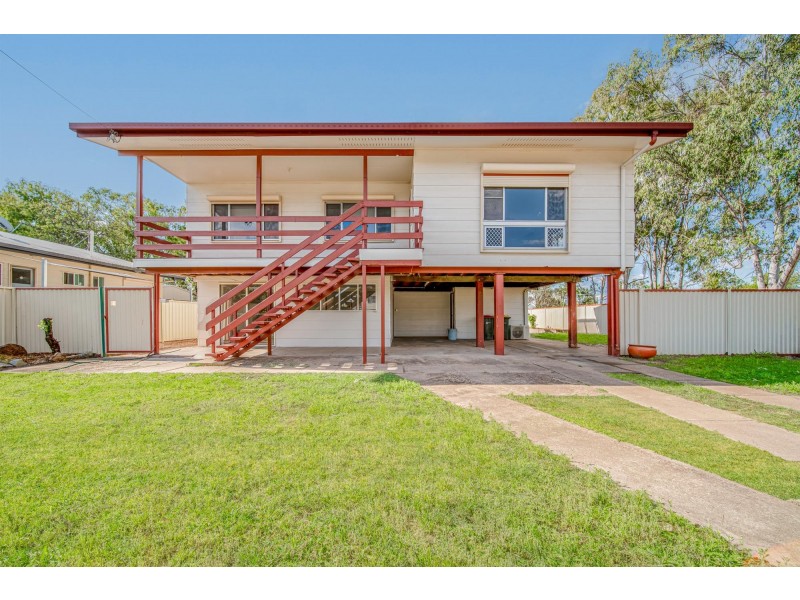 13 Leichhardt Street, Emerald QLD 4720