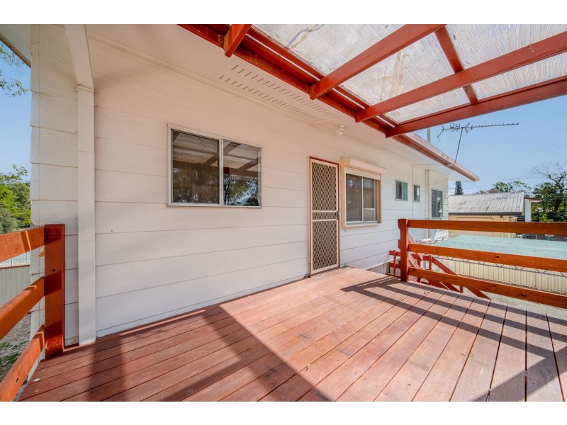 13 Leichhardt Street, Emerald QLD 4720