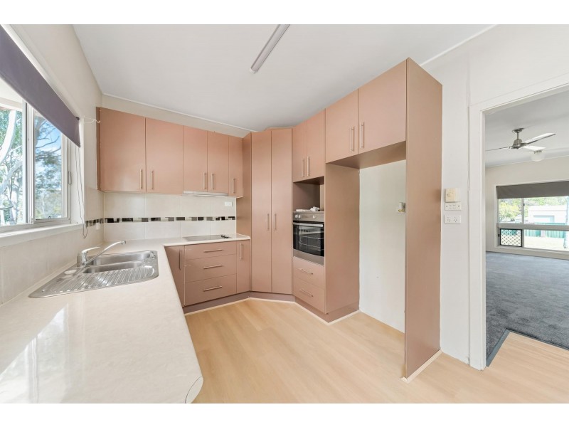 13 Leichhardt Street, Emerald QLD 4720