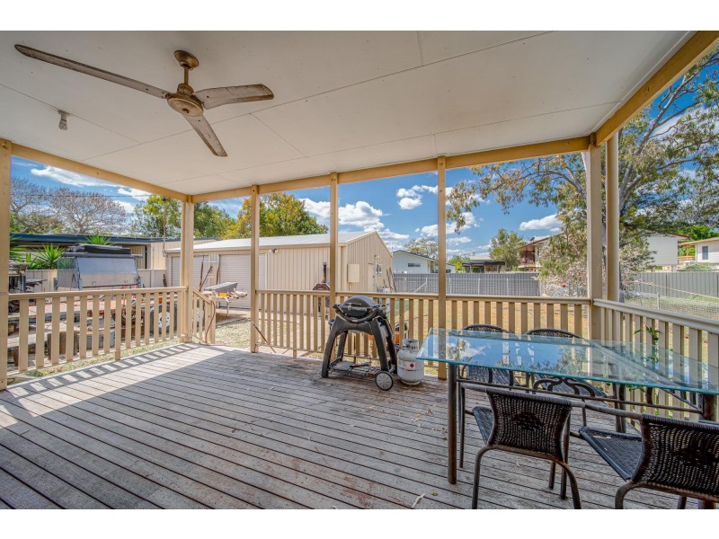 13 Roxburgh Street, Capella QLD 4723