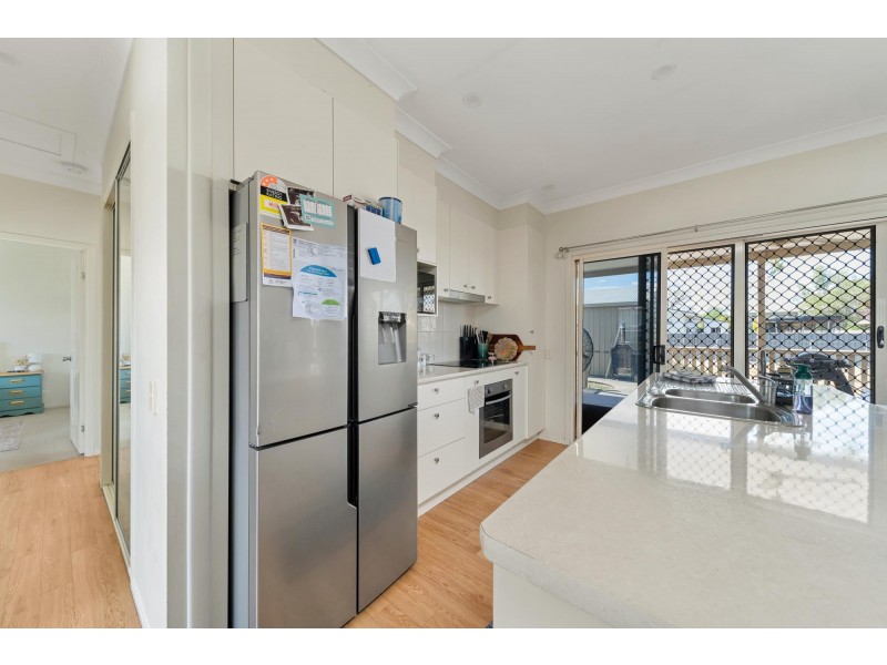 13 Roxburgh Street, Capella QLD 4723