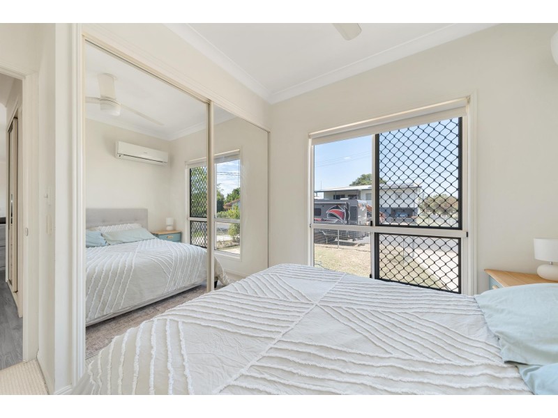 13 Roxburgh Street, Capella QLD 4723