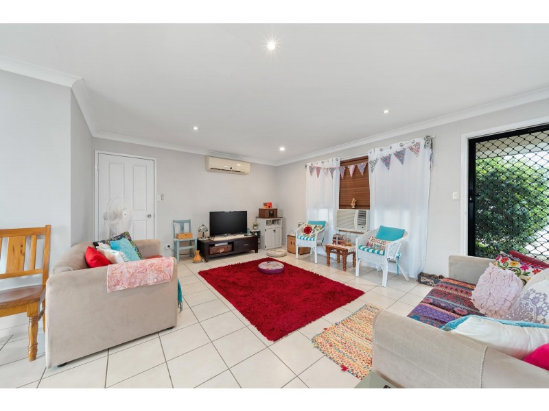 1/23 Desgrand Street, Emerald QLD 4720