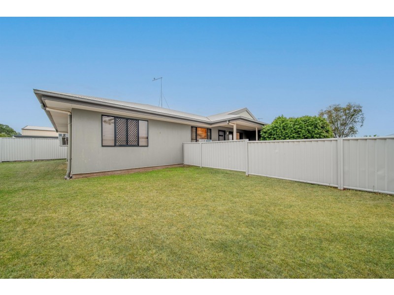 1/23 Desgrand Street, Emerald QLD 4720