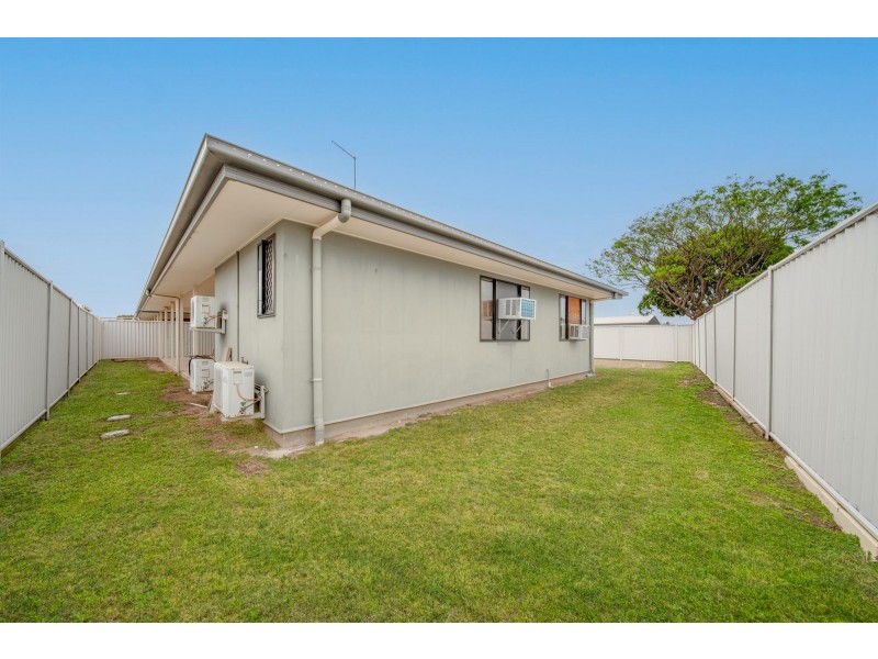 1/23 Desgrand Street, Emerald QLD 4720