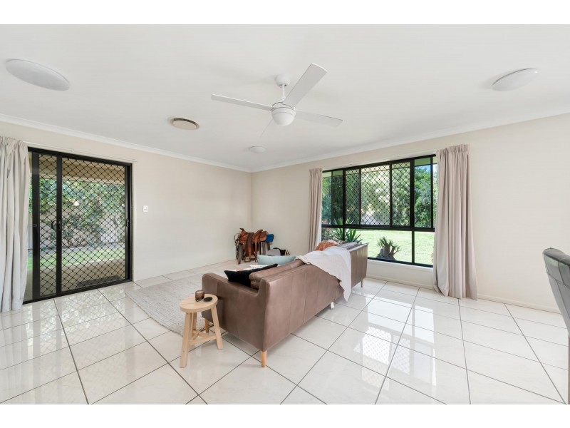 16 Joel Ernest Drive, Emerald QLD 4720