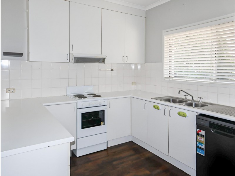 53 Campbell Street, Emerald QLD 4720