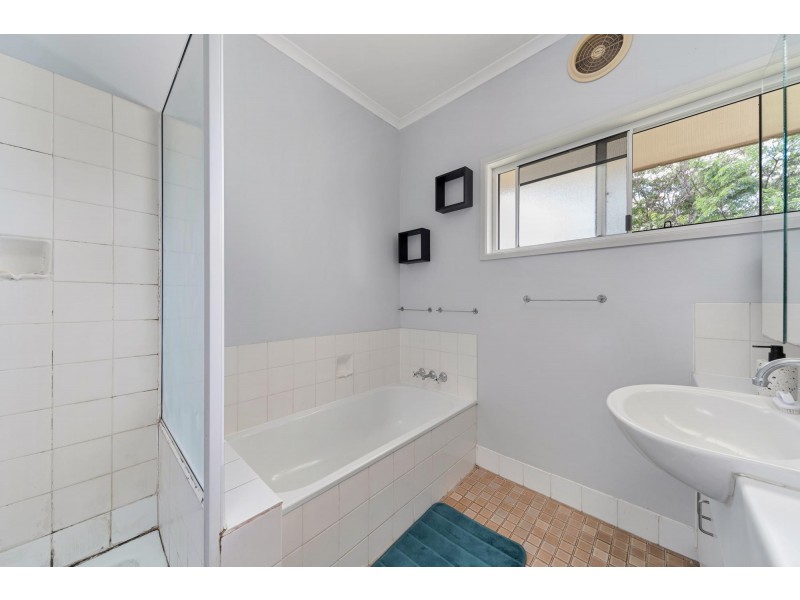 53 Campbell Street, Emerald QLD 4720