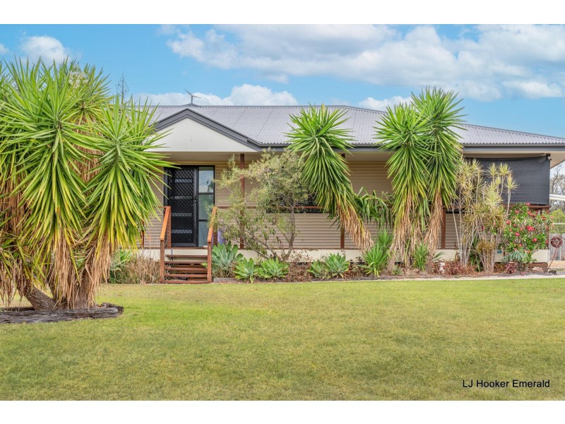 13 Banyula Close, Emerald QLD 4720