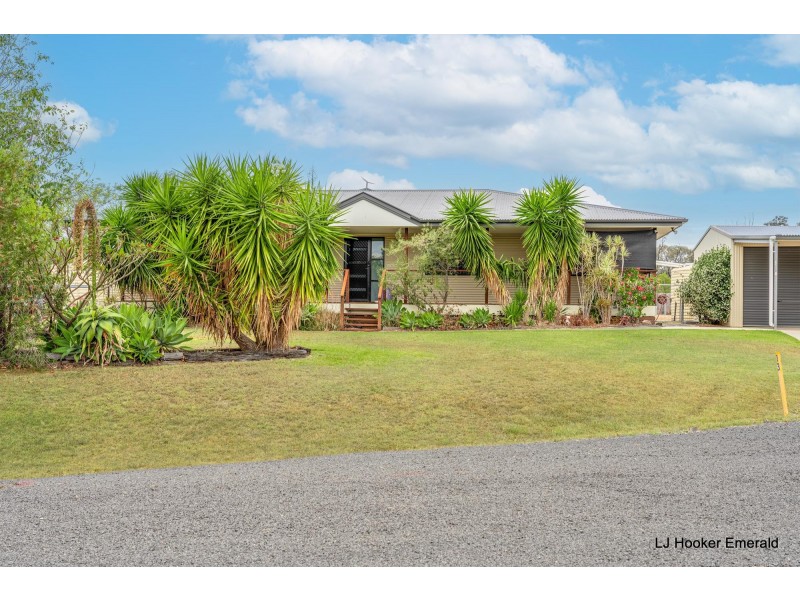 13 Banyula Close, Emerald QLD 4720