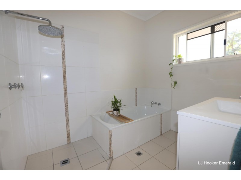 51 Campbell Street, Emerald QLD 4720
