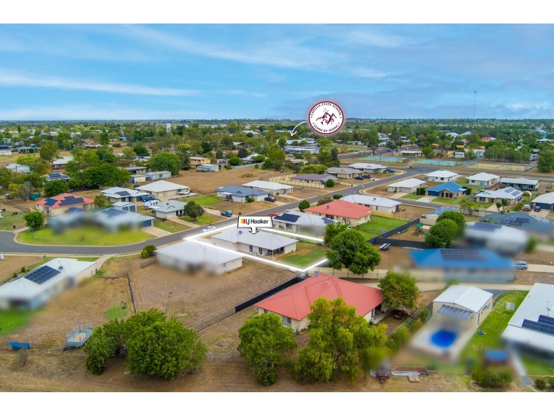 11 Scott Peak Drive, Capella QLD 4723