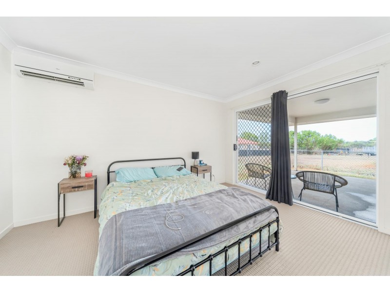 11 Scott Peak Drive, Capella QLD 4723