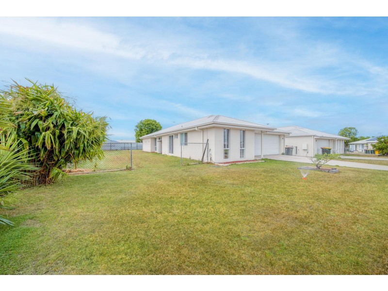 11 Scott Peak Drive, Capella QLD 4723