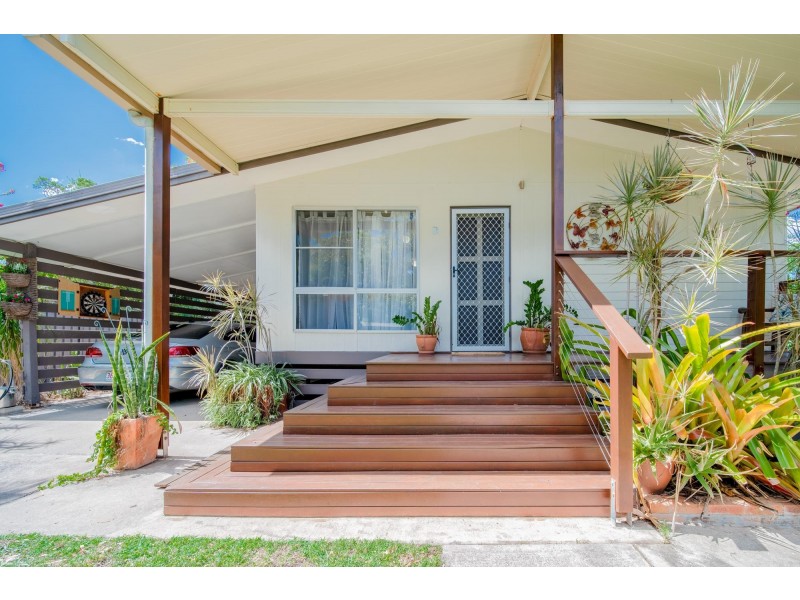 9 Carbeen Place, Emerald QLD 4720