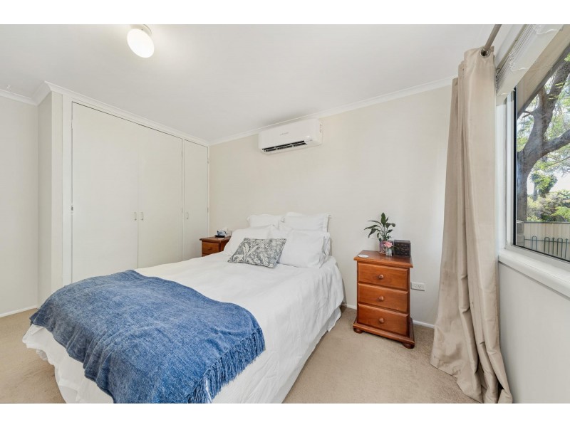 9 Carbeen Place, Emerald QLD 4720