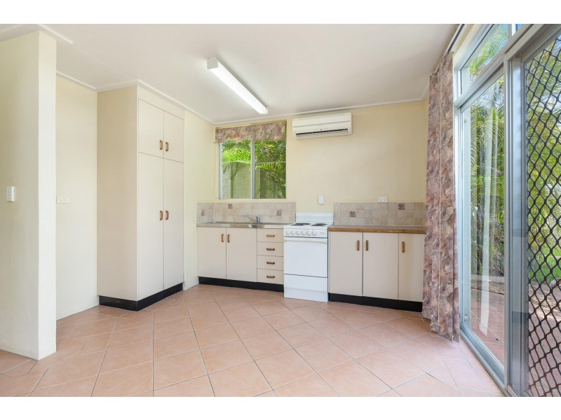 2/53 Dundas Street, Emerald QLD 4720