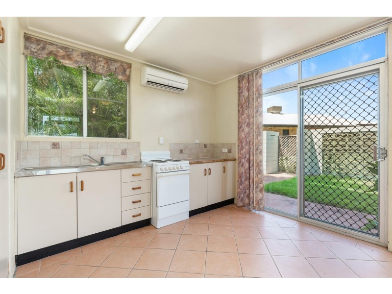 2/53 Dundas Street, Emerald QLD 4720