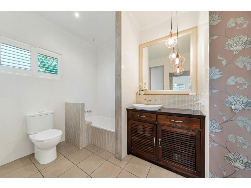 5 Bridgeman Street, Emerald QLD 4720