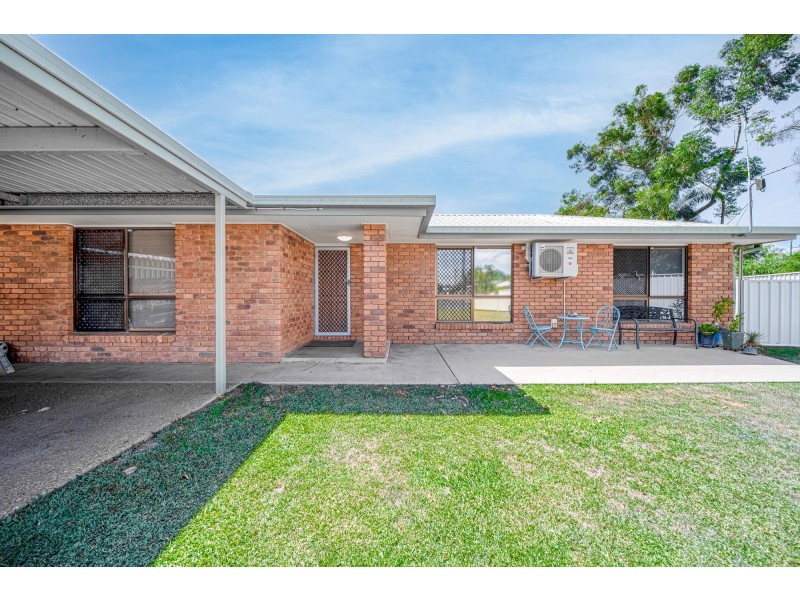 5 Eubar Place, Emerald QLD 4720
