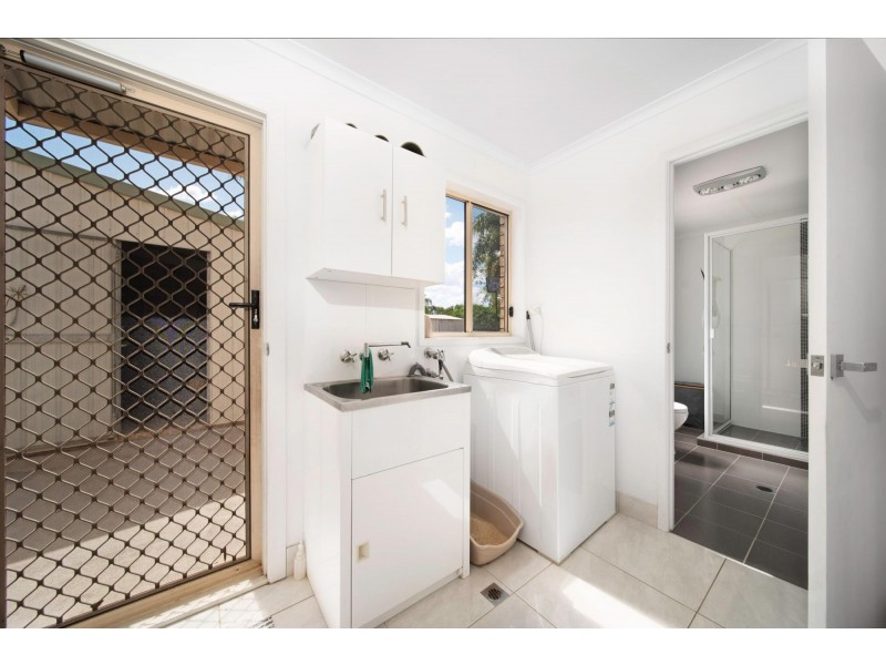 12 Akubra Drive, Emerald QLD 4720