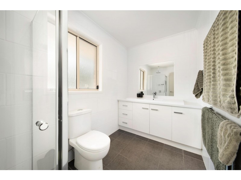 12 Akubra Drive, Emerald QLD 4720