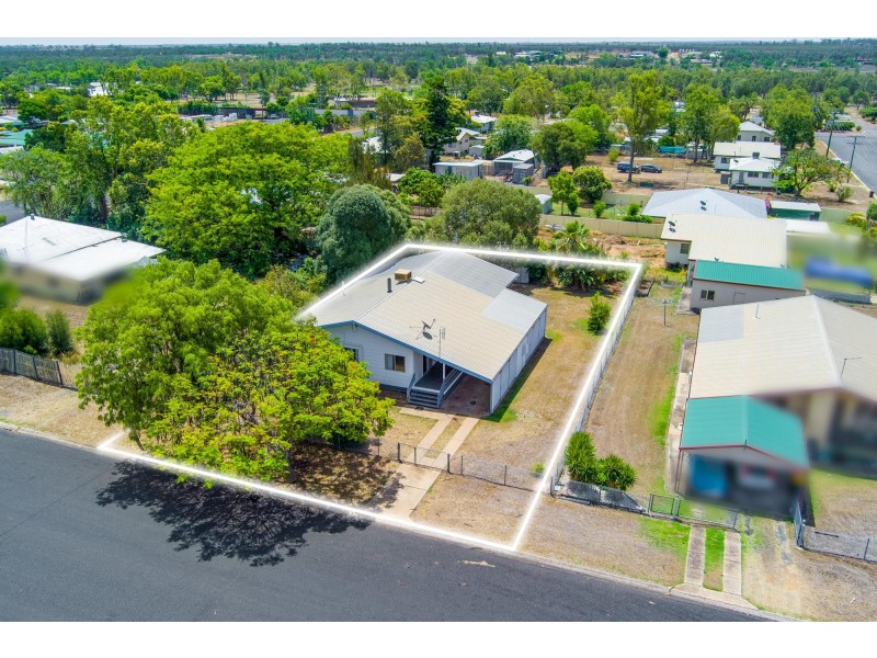 11 Slider Street, Capella QLD 4723