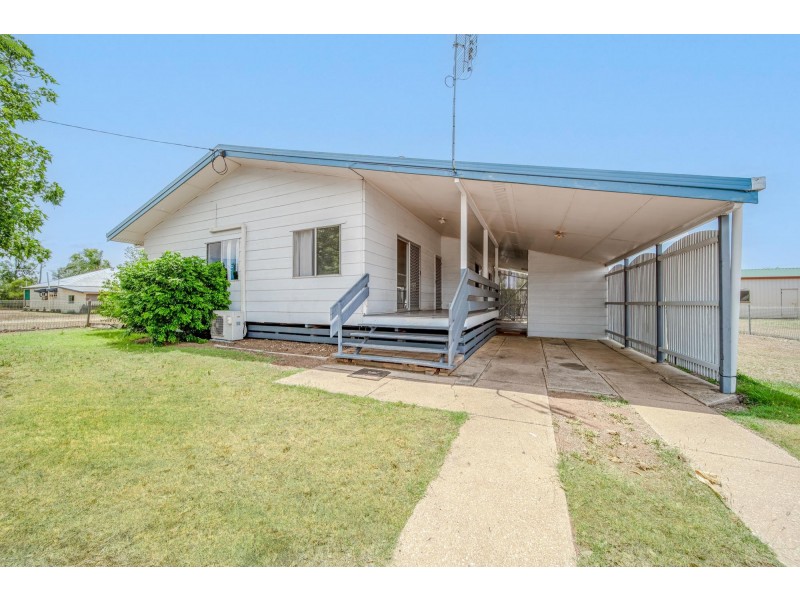 11 Slider Street, Capella QLD 4723