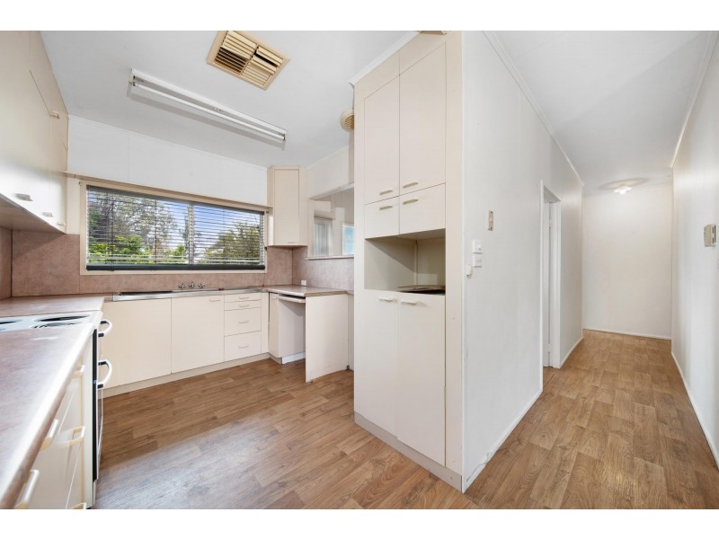 11 Slider Street, Capella QLD 4723