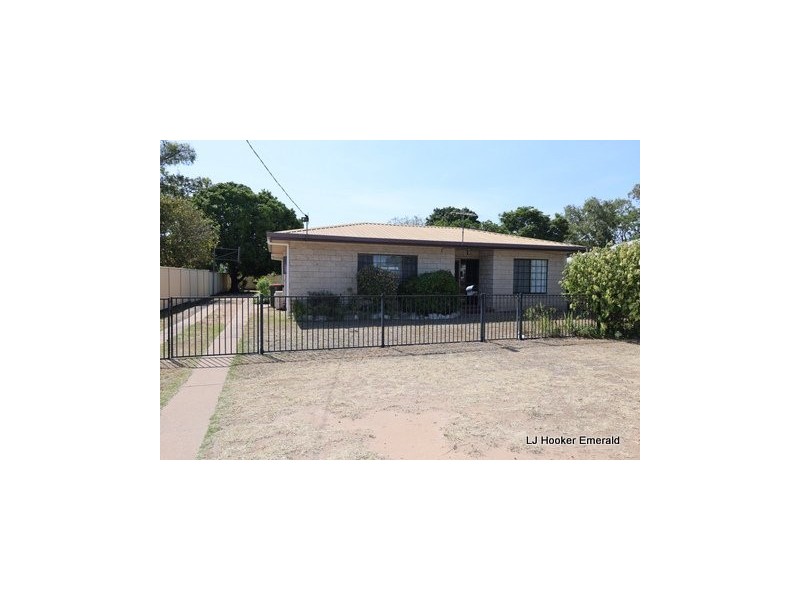 97 Retro Street, Emerald QLD 4720