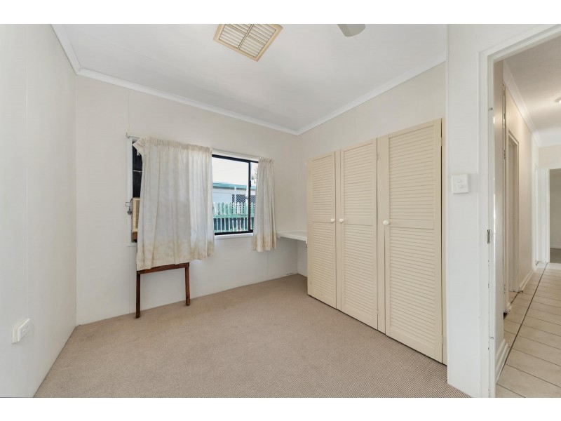 97 Retro Street, Emerald QLD 4720