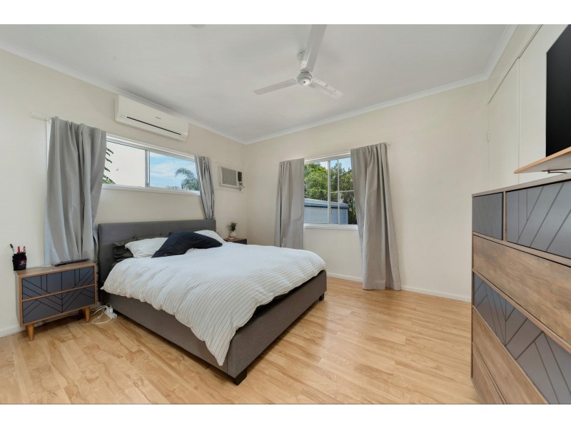 16 Bridgeman Street, Emerald QLD 4720