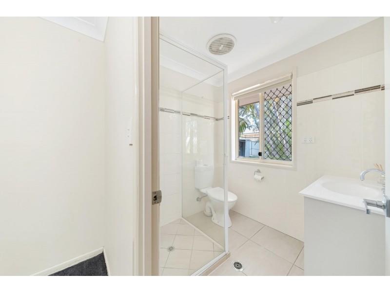 8 Tineele Place, Emerald QLD 4720