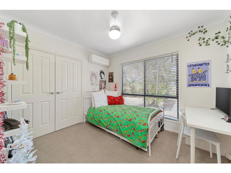 26 Cook Close, Emerald QLD 4720