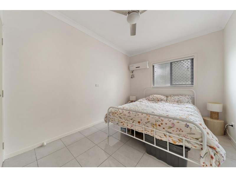 26 Cook Close, Emerald QLD 4720