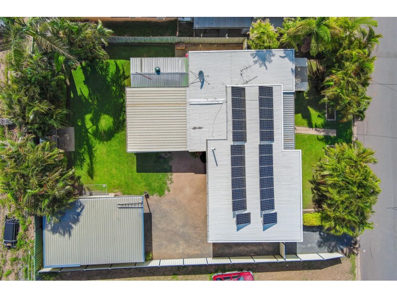 10 Topaz Street, Emerald QLD 4720
