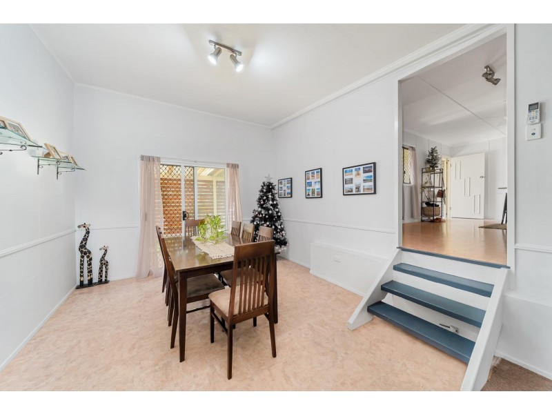 10 Topaz Street, Emerald QLD 4720